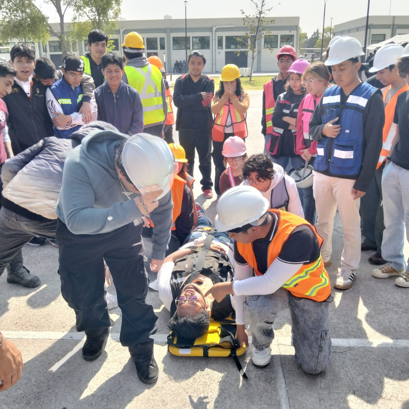 ¡Protección Civil del CECyT 19 Leona Vicario en Acción!